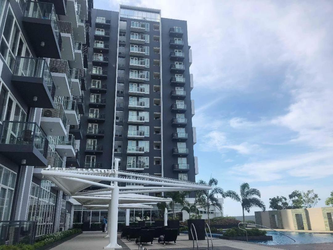 One Pacific Residence Condominium Tower C-16N Lapu-Lapu City Zewnętrze zdjęcie